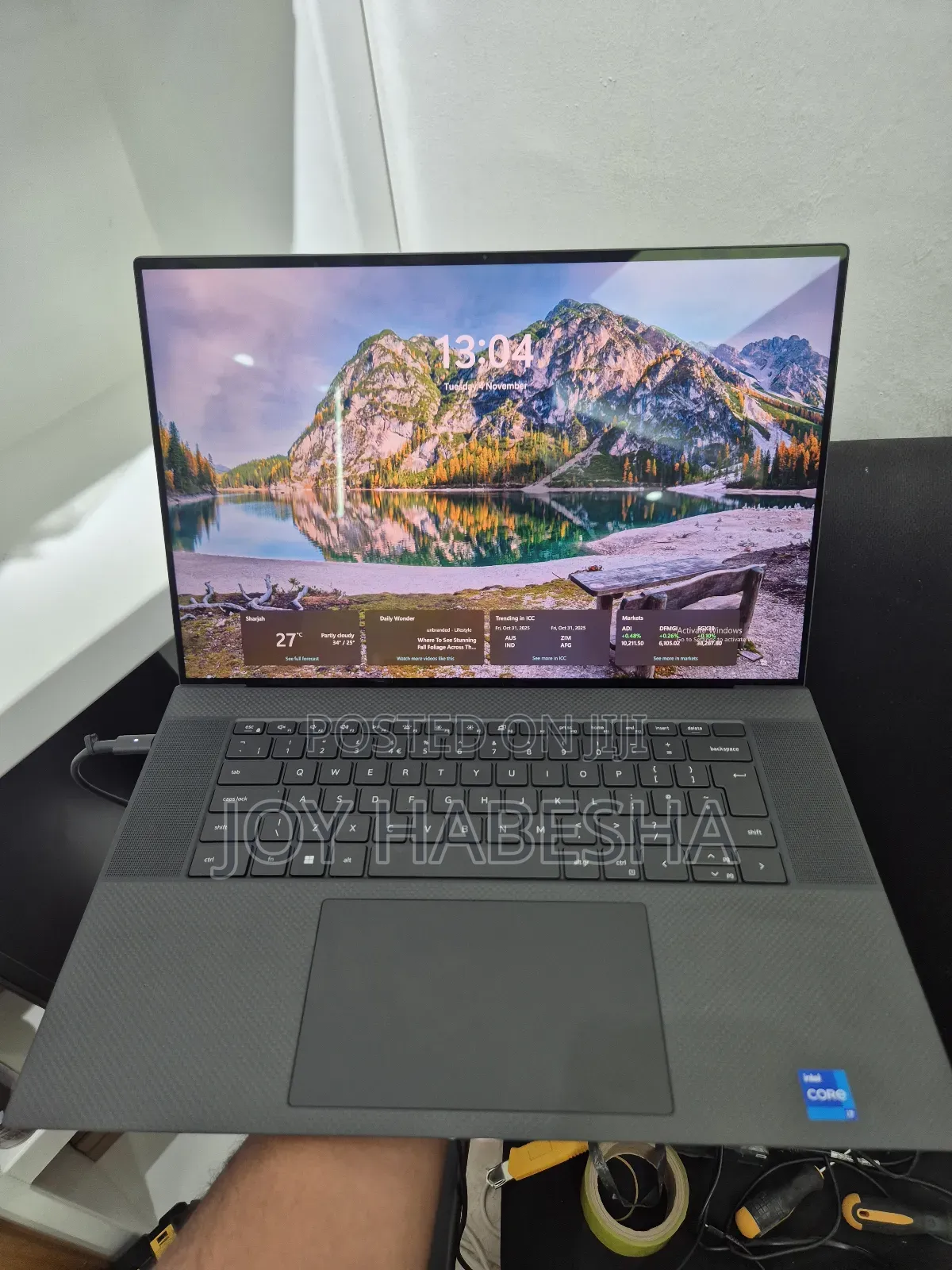 New Laptop Dell XPS 17 9720 16GB Intel Core I7 SSD 512GB