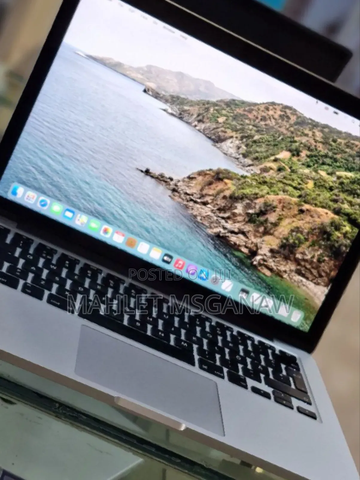 New Laptop Apple MacBook Pro 2014 8GB Intel Core I7 SSD 256GB