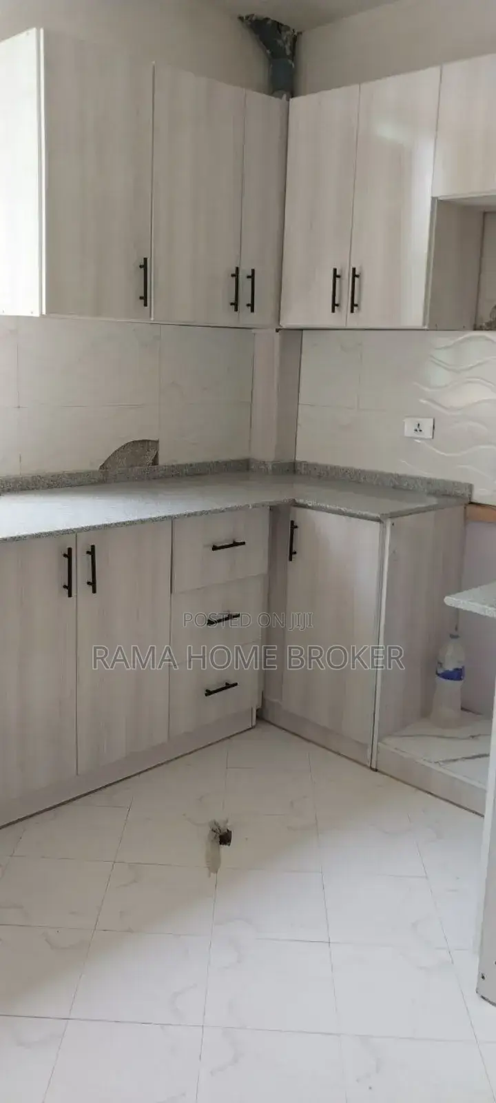 Furnished 2bdrm Condo in Yeka for sale