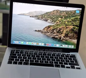 New Laptop Apple MacBook Pro 8GB Intel Core I7 SSD 256GB