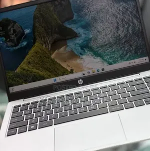 New Laptop HP 240 16GB Intel Core I7 SSD 512GB