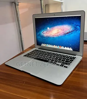 New Laptop Apple MacBook Air 2015 8GB Intel Core I5 SSD 256GB