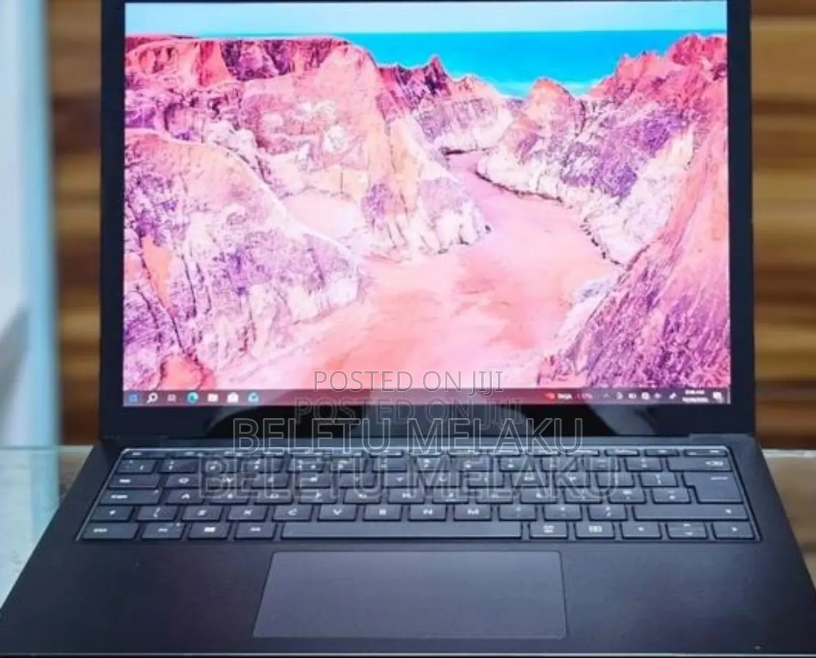 New Laptop Microsoft Surface Laptop 4 16GB Intel Core i5 SSD 512GB