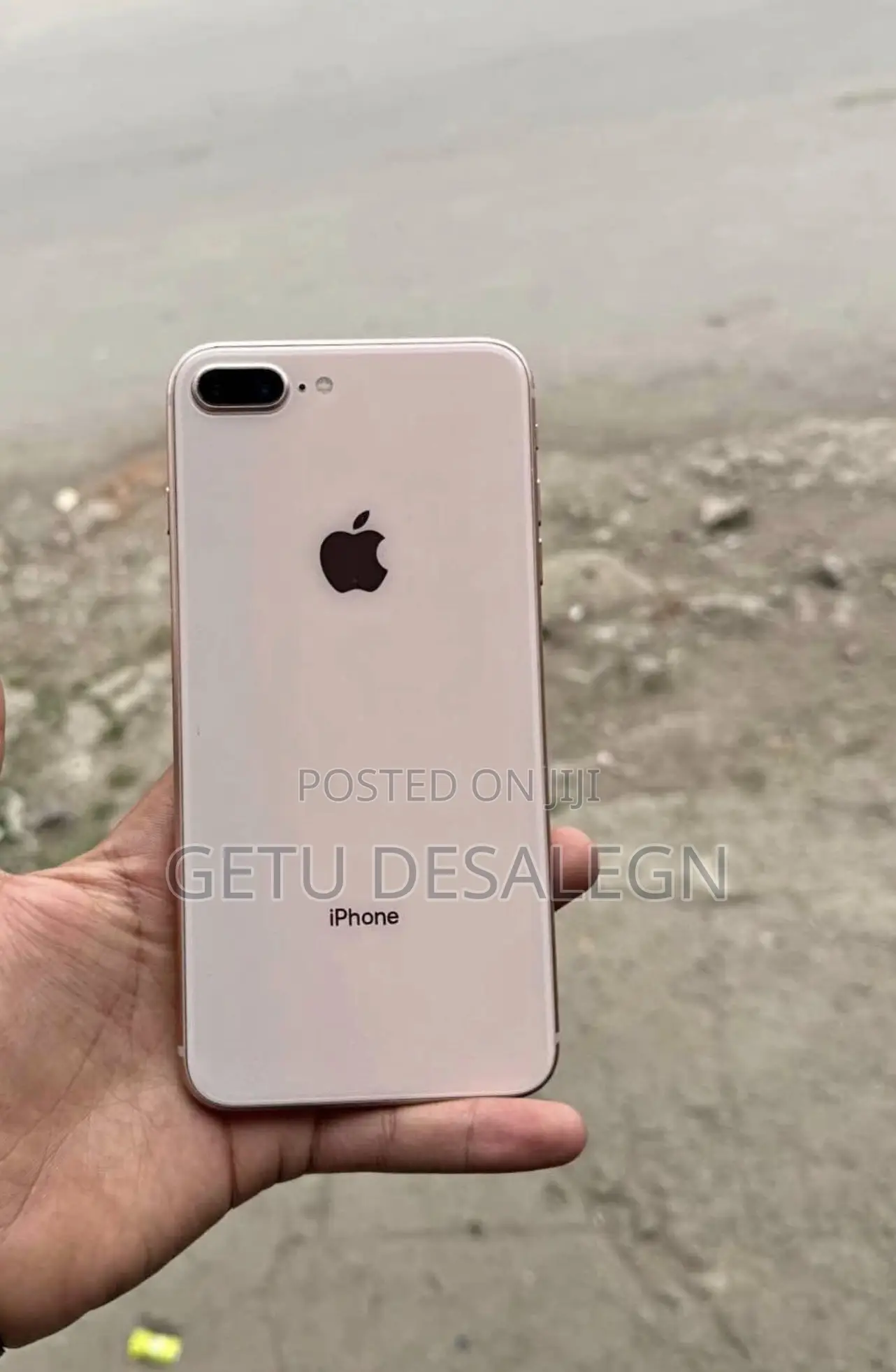 Apple iPhone 8 Plus 64 GB Gold