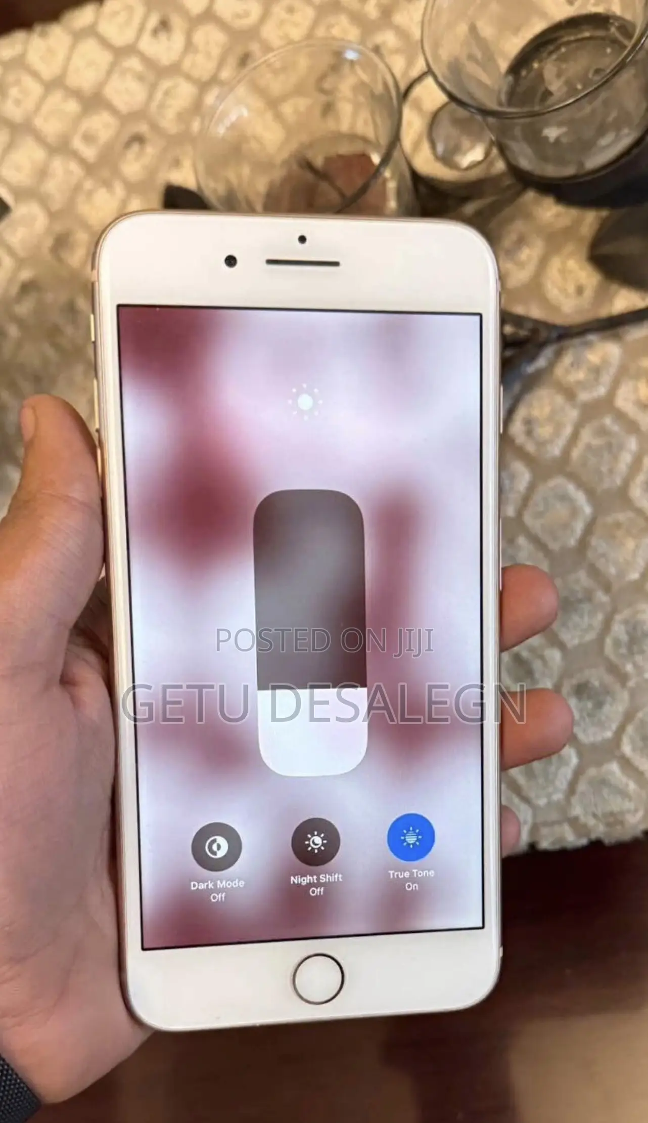 Apple iPhone 8 Plus 64 GB Gold