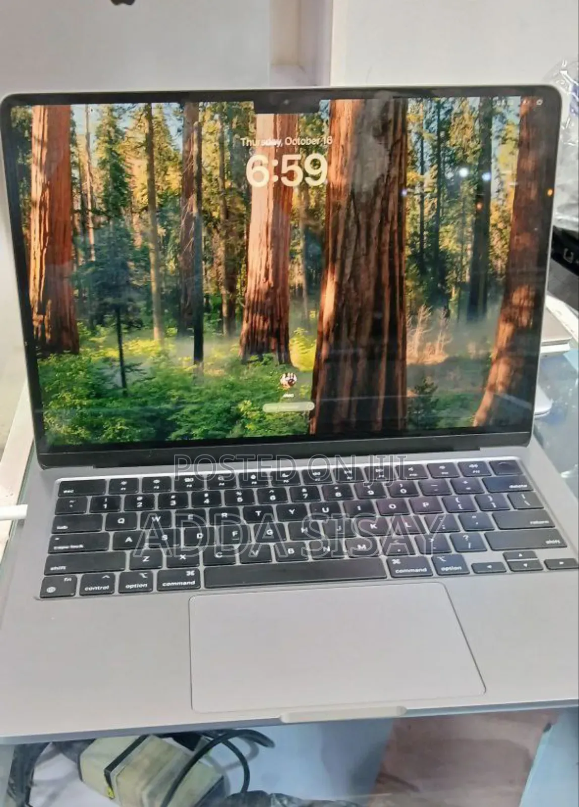 New Laptop Apple MacBook Air 2022 M2 8GB Intel Core I5 SSD 256GB