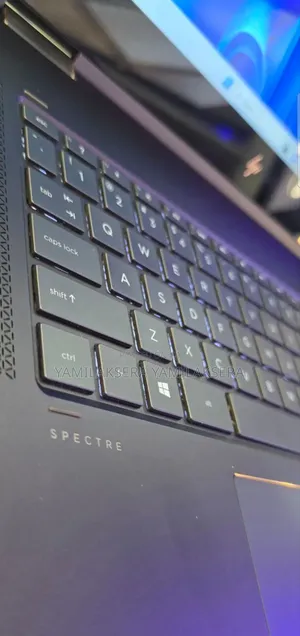 New Laptop HP Spectre X360 16GB Intel Core I7 SSD 512GB