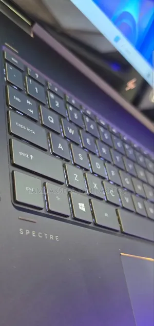 New Laptop HP Spectre X360 16GB Intel Core I7 SSD 512GB