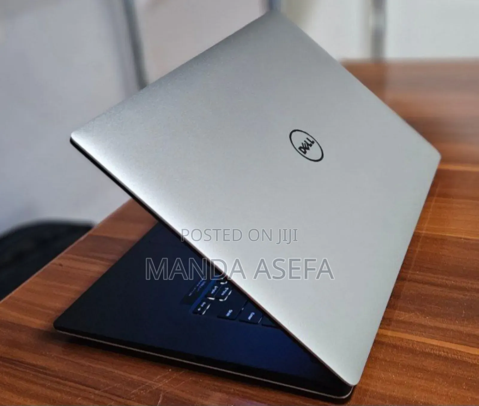New Laptop Dell XPS 15 16GB Intel Core I7 SSD 512GB