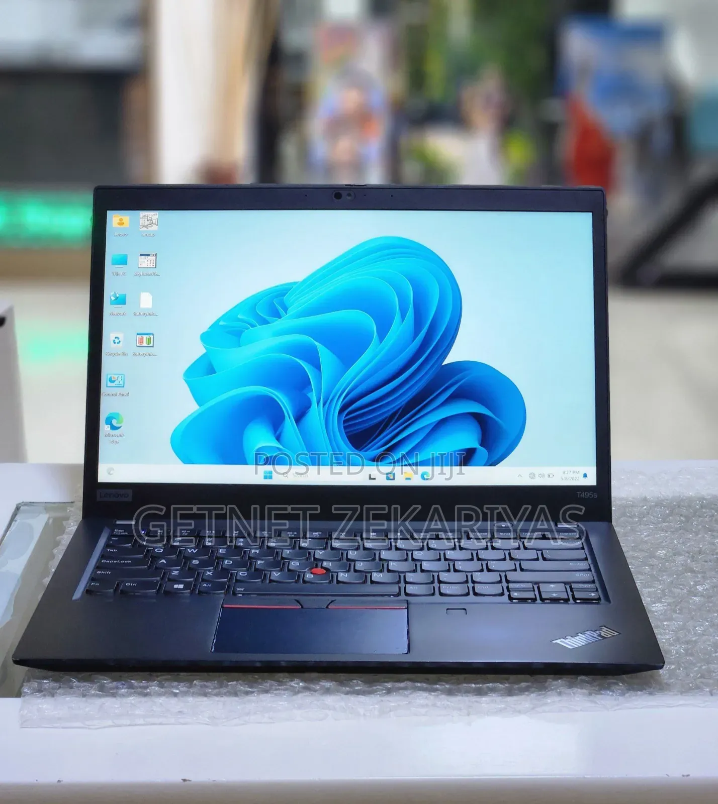 New Laptop Lenovo ThinkPad T495s 16GB AMD Ryzen 7 SSD 512GB