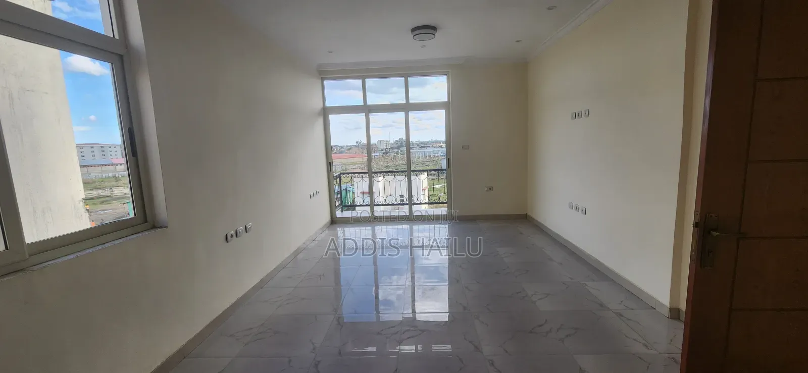 5bdrm House in Country Club, Yeka for rent
