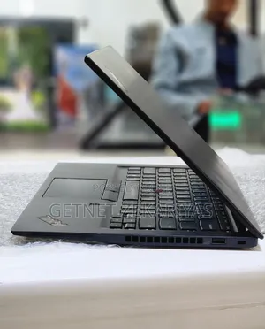 New Laptop Lenovo ThinkPad T495s 16GB AMD Ryzen 7 SSD 512GB