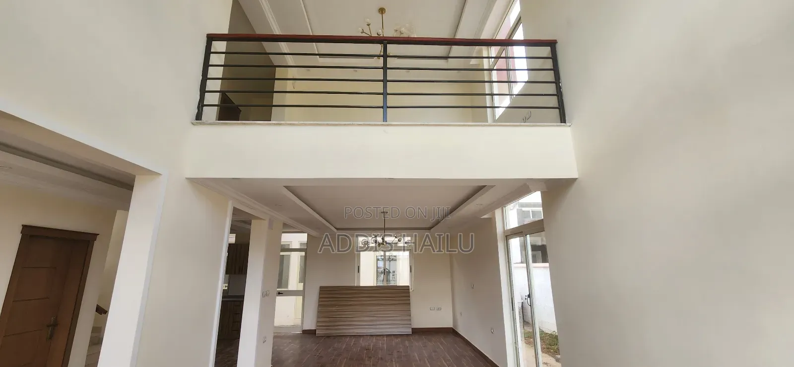 5bdrm House in Country Club, Yeka for rent