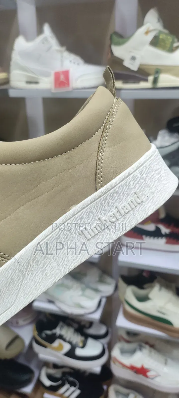 " Timberland"
High Master Gray Good Quality