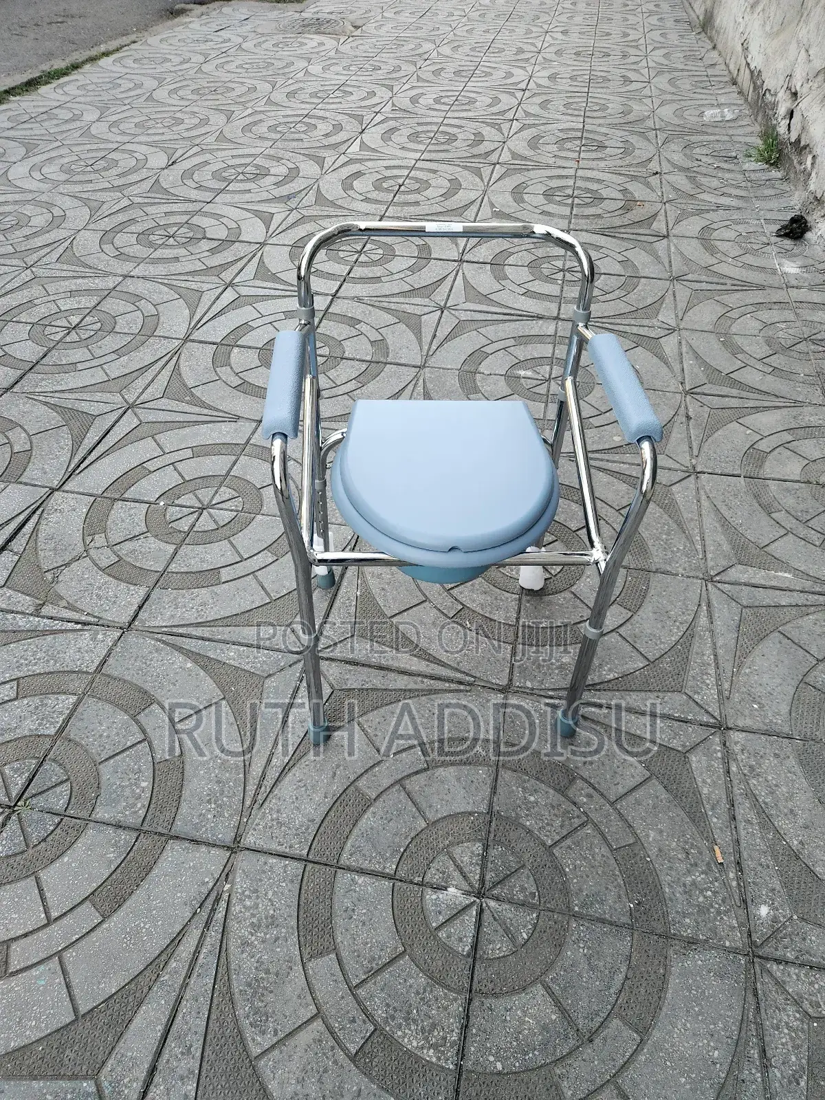 Commode Chair段的toilet Chair使命bed Side Commode Chair協議commode Chair New