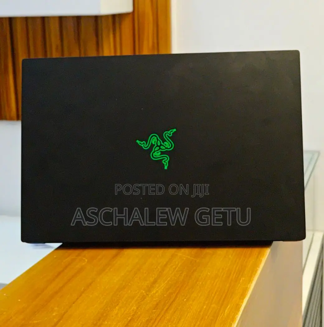 New Laptop Razer Blade 16GB Intel Core I7 SSD 512GB