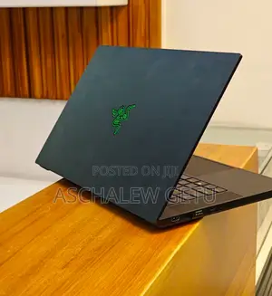 New Laptop Razer Blade 16GB Intel Core I7 SSD 512GB
