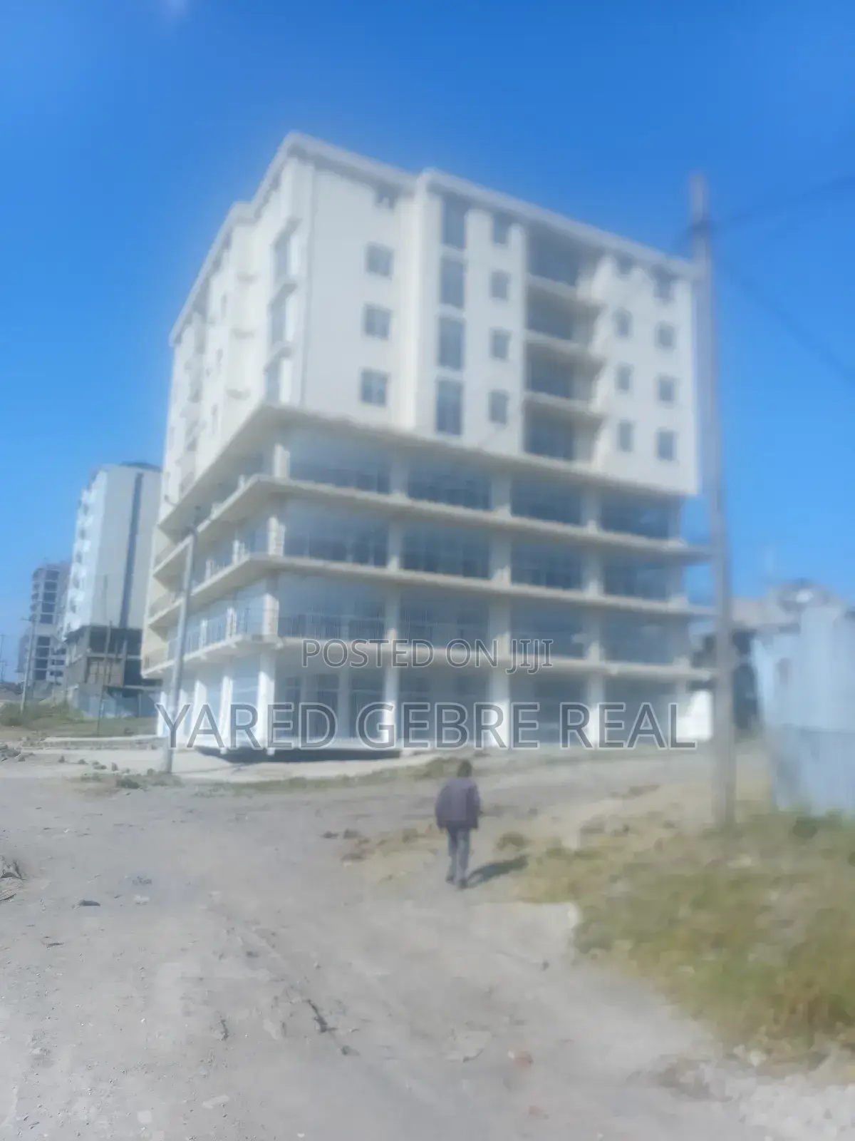 Furnished 3bdrm Apartment in በካሬ 85,000 አያት, Yeka for sale