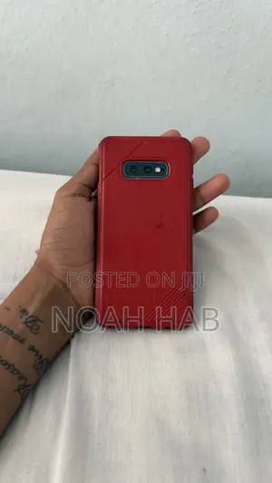 Samsung Galaxy S10e 128 GB Black