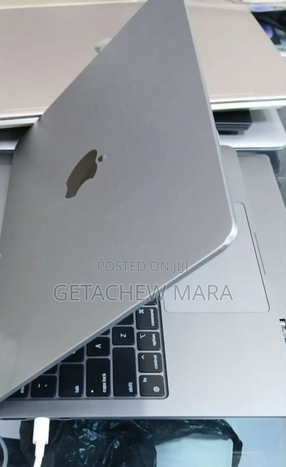New Laptop Apple MacBook Air 2018 8GB Intel SSD 256GB