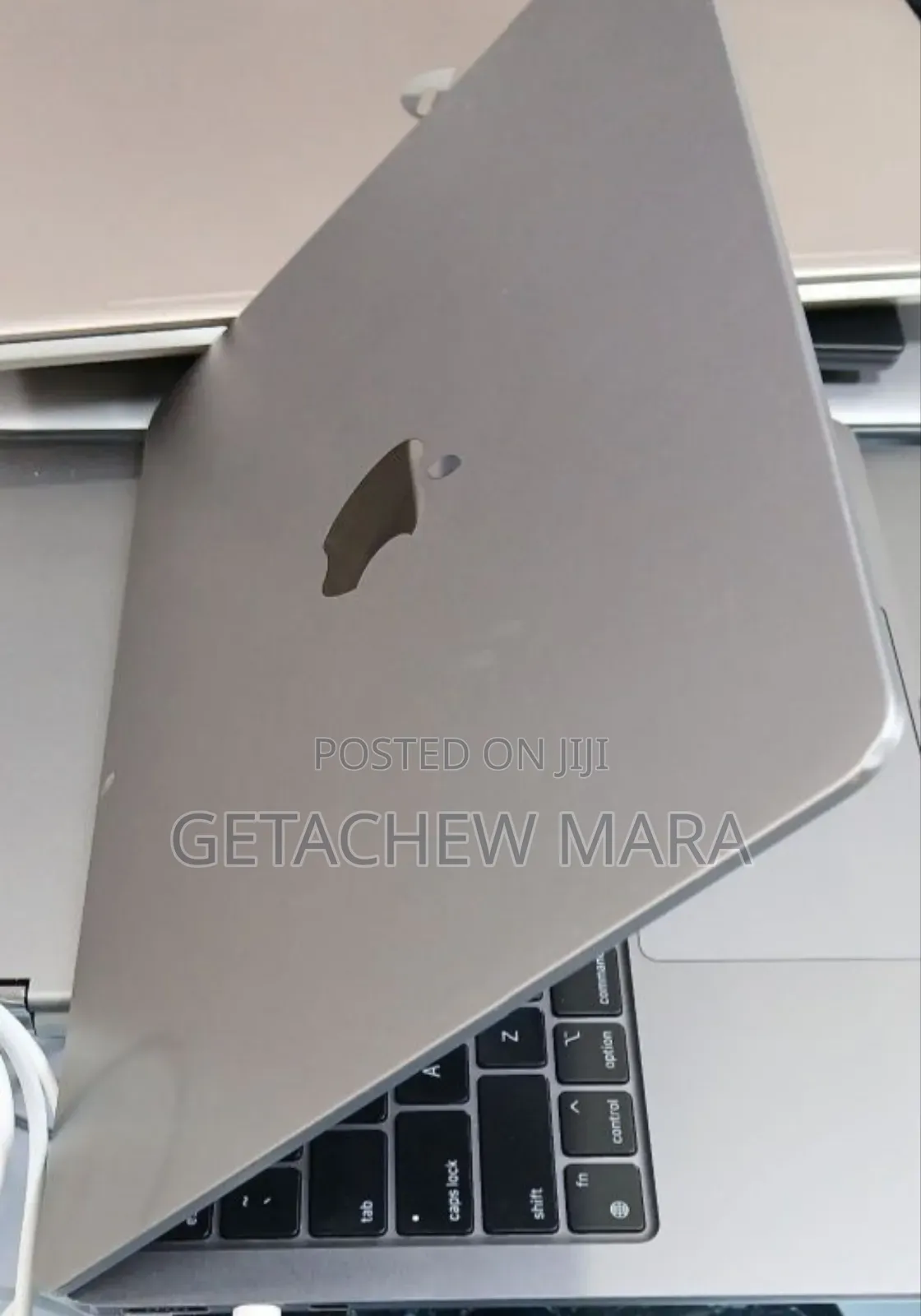 New Laptop Apple MacBook Air 2018 8GB Intel SSD 256GB