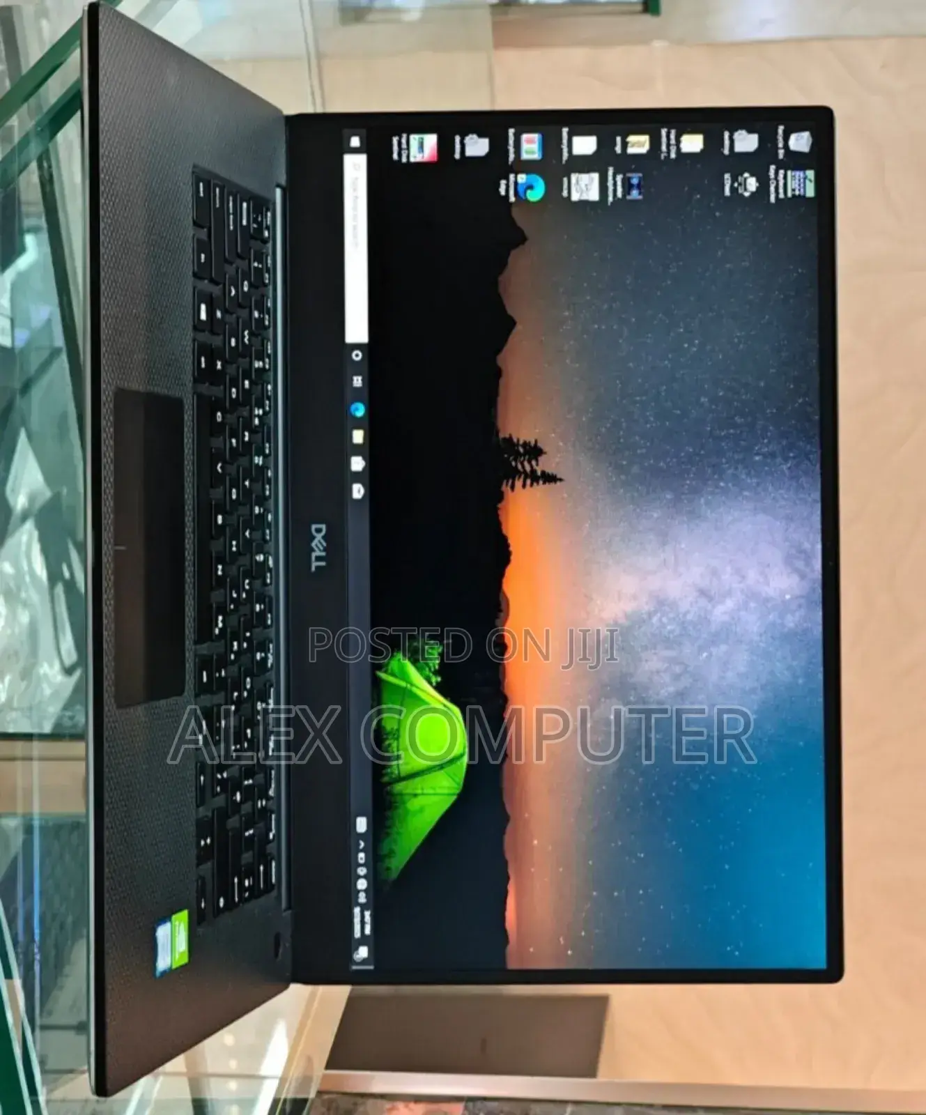 New Laptop Dell Precision 5540 16GB Intel Core I7 SSD 512GB