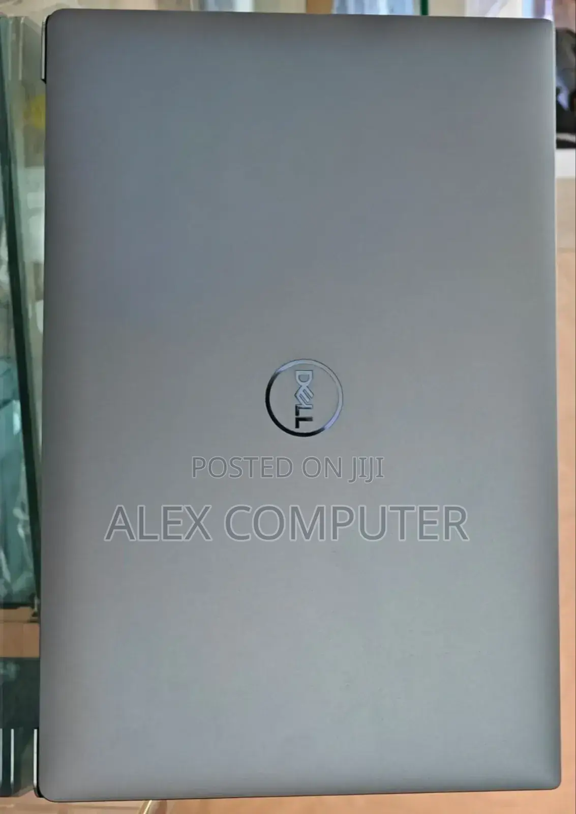 New Laptop Dell Precision 5540 16GB Intel Core I7 SSD 512GB