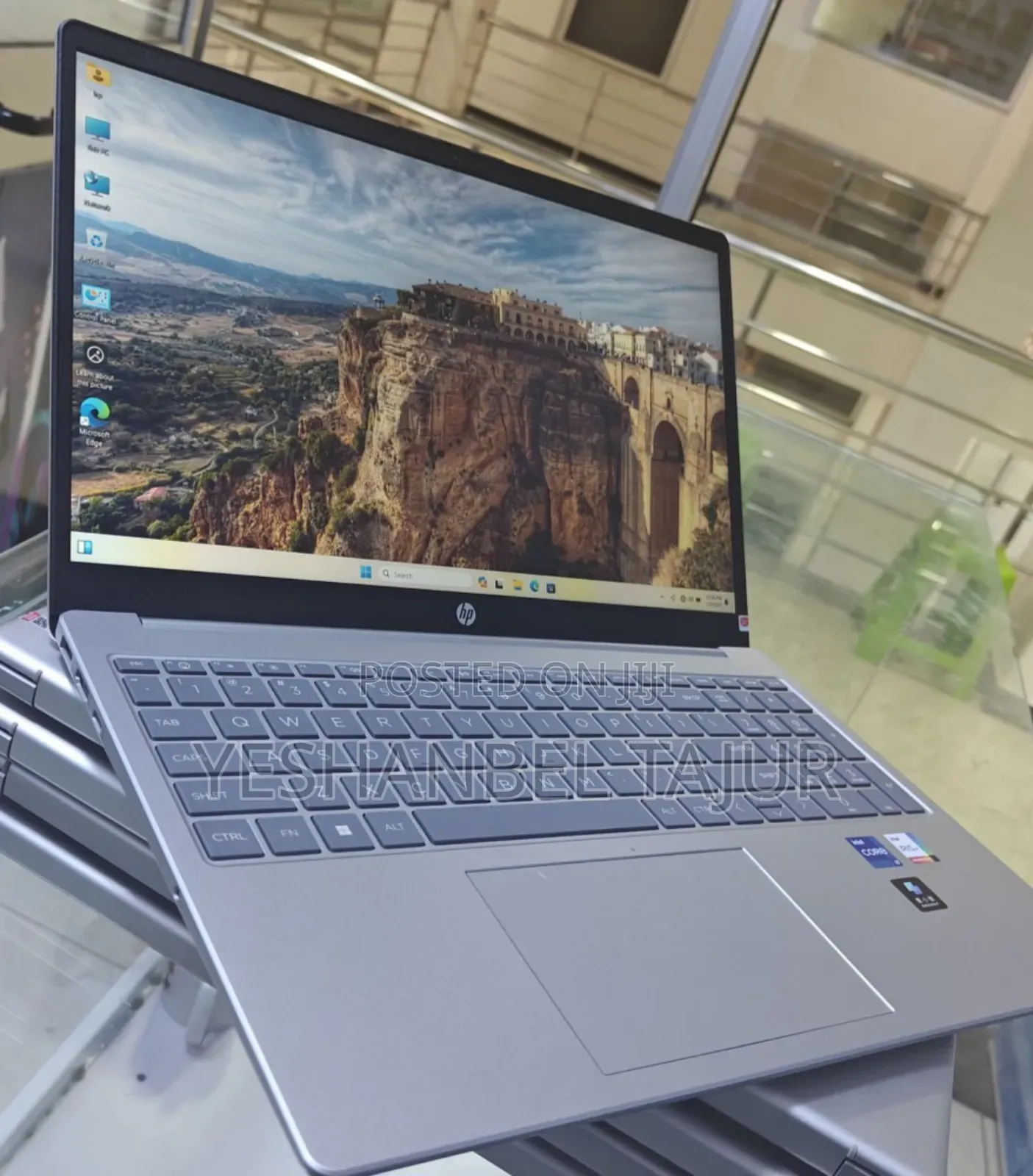 New Laptop HP Stream Notebook 16GB Intel Core I7 SSD 1T