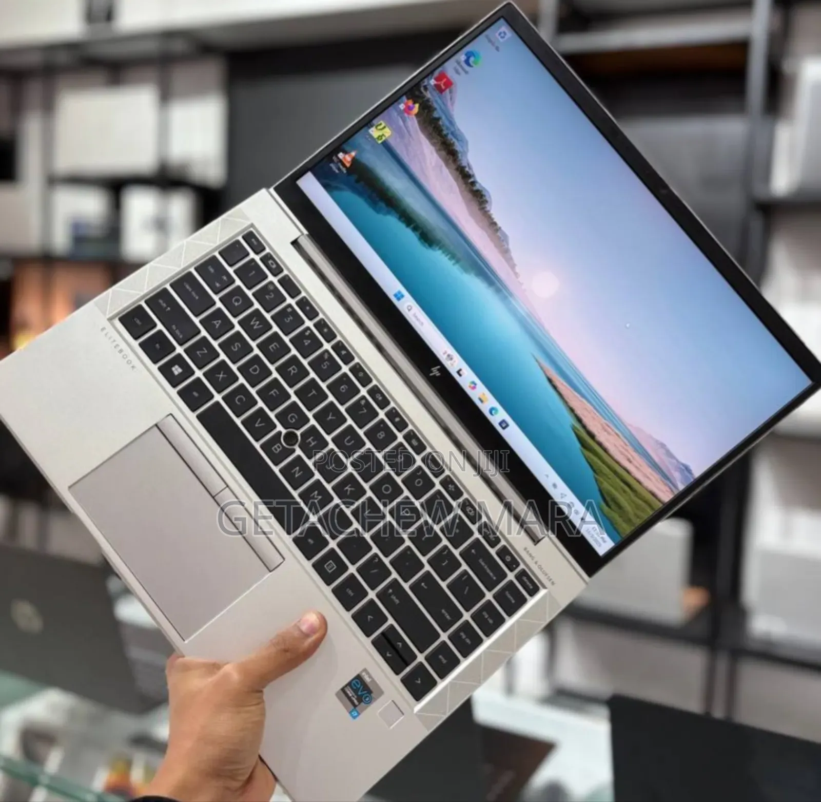 New Laptop HP EliteBook 840 G8 16GB Intel Core I7 SSD 512GB