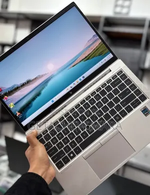 New Laptop HP EliteBook 840 G8 16GB Intel Core I7 SSD 512GB