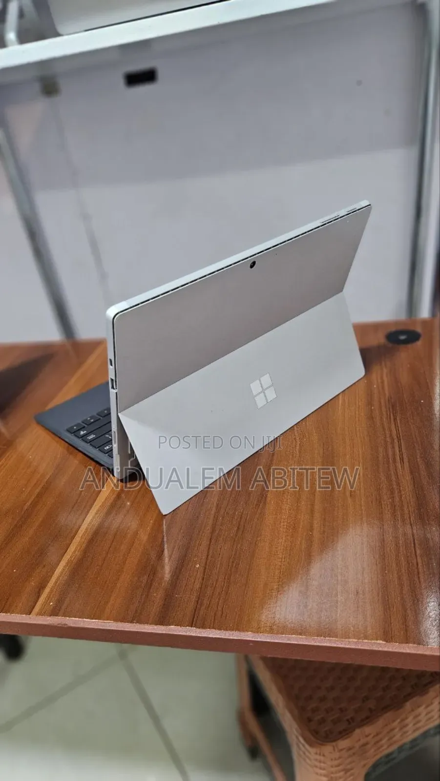 New Laptop Microsoft Surface Pro 7 8GB Intel Core I5 SSD 128GB