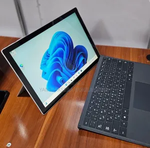 New Laptop Microsoft Surface Pro 7 8GB Intel Core I5 SSD 128GB