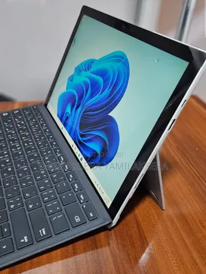 New Laptop Microsoft Surface Pro 7 8GB Intel Core I5 SSD 128GB