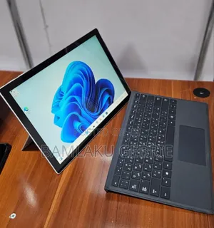 New Laptop Microsoft Surface Pro 7 8GB Intel Core I5 SSD 128GB