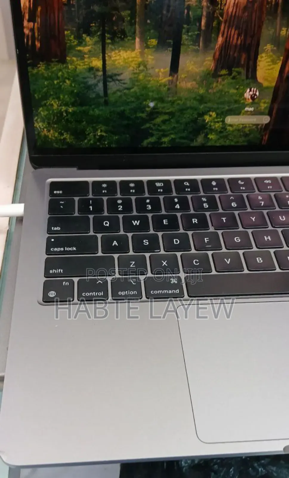 New Laptop Apple MacBook Air 2022 M2 8GB Apple M2 SSD 256GB