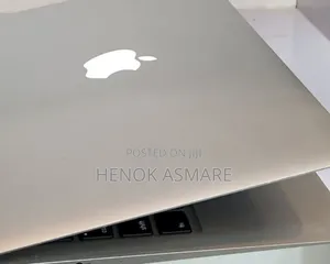 New Laptop Apple MacBook Air 4GB Intel Core I5 SSD 128GB