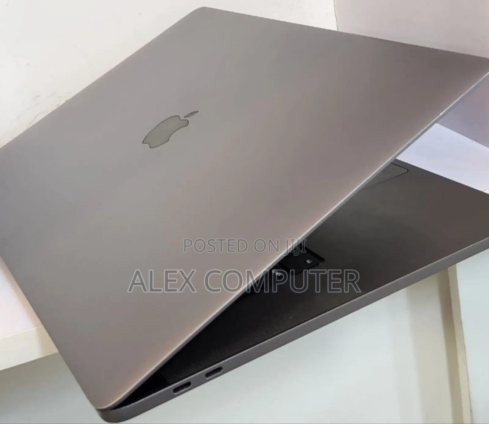 New Laptop Apple MacBook 2019 64GB Intel Core I9 SSD 1T