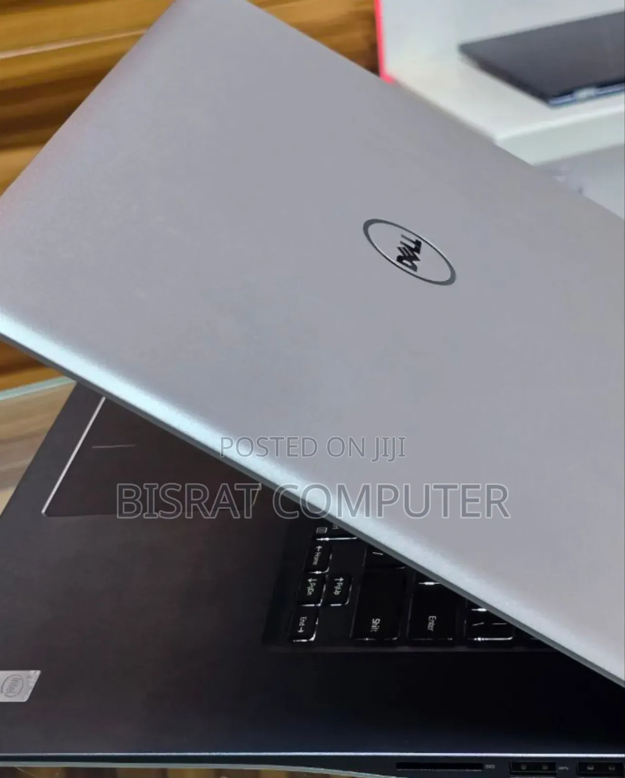 New Laptop Dell Inspiron 15 7000 8GB Intel Core I7 SSD 1T