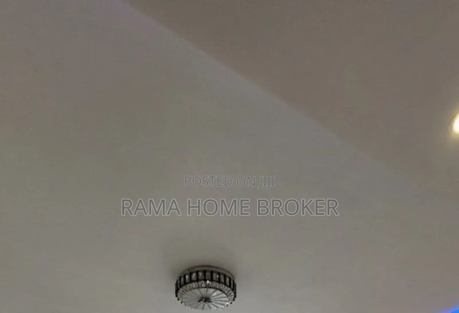 3bdrm Condo in Yeka for sale