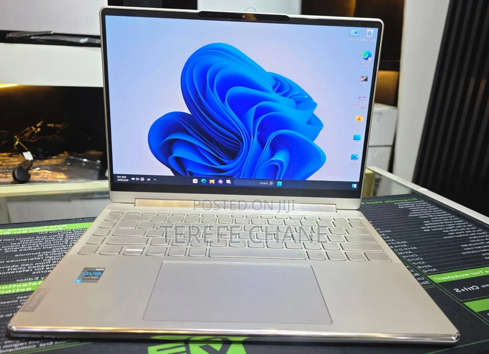 New Laptop Lenovo Yoga 9i 16GB Intel Core I7 SSD 1T