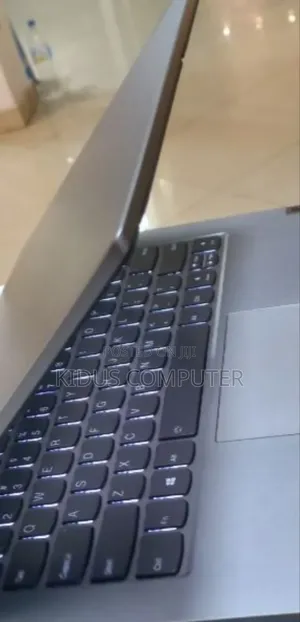 New Laptop Lenovo ThinkPad T14 16GB Intel Core I7 SSD 512GB