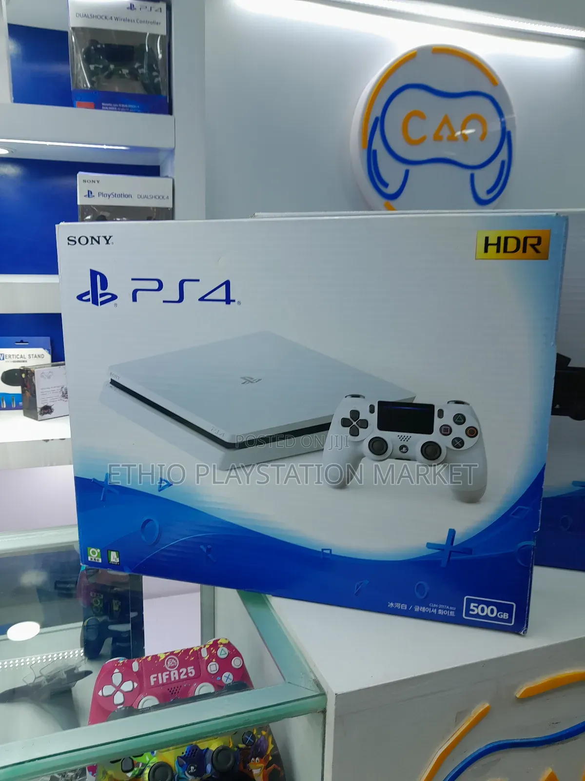Playstation 4 Slim ከ1 Joystick ጋር
