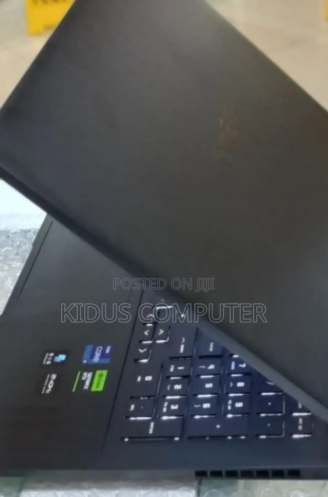 New Laptop HP Omen 17 16GB Intel Core I9 SSD 1T