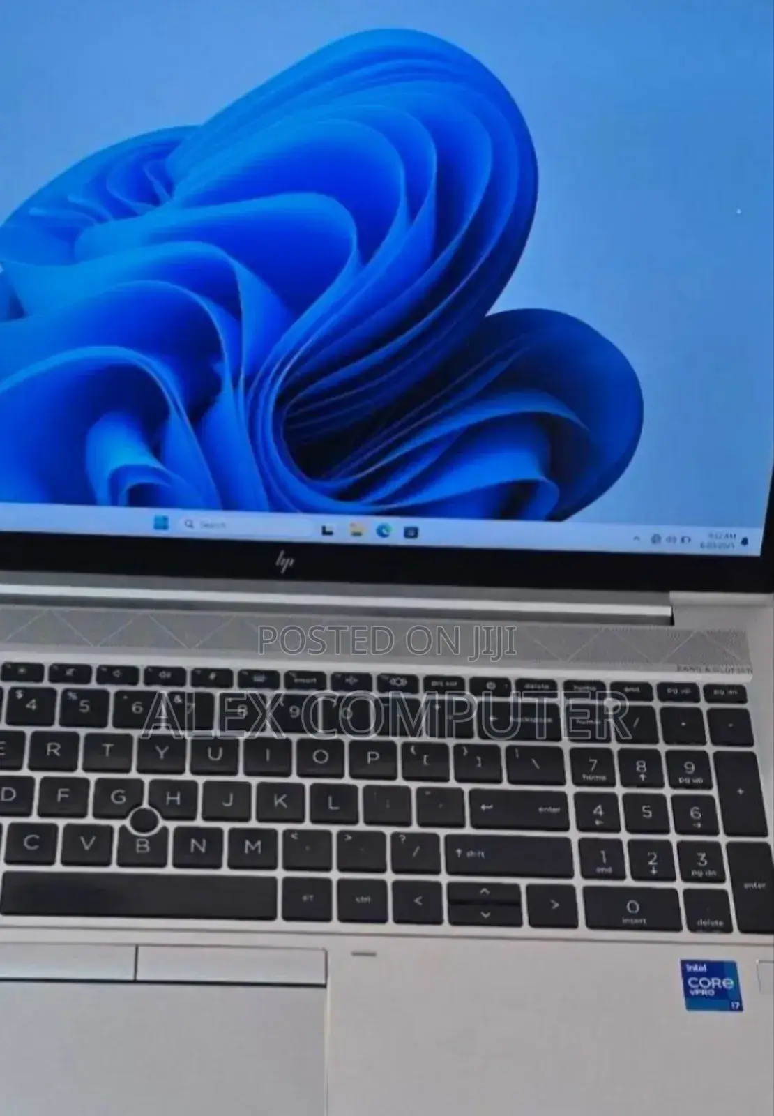 New Laptop HP EliteBook 840 G8 16GB Intel Core I7 SSD 512GB