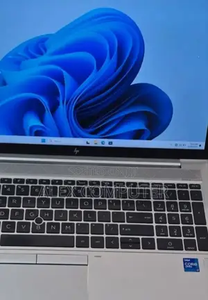 New Laptop HP EliteBook 840 G8 16GB Intel Core I7 SSD 512GB