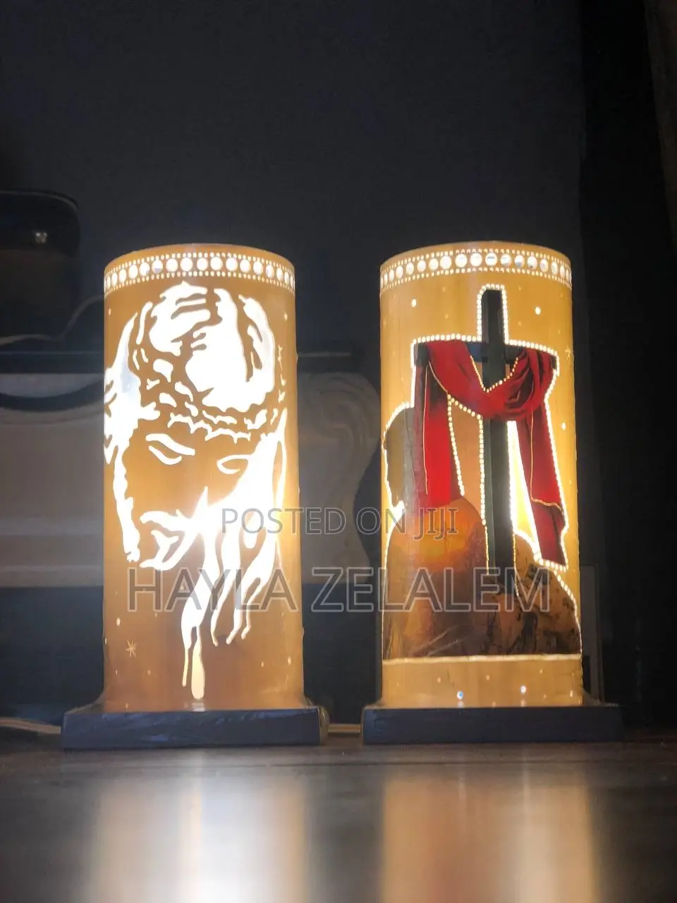 Plastic Fabre Not Glassy for Anything Call Me