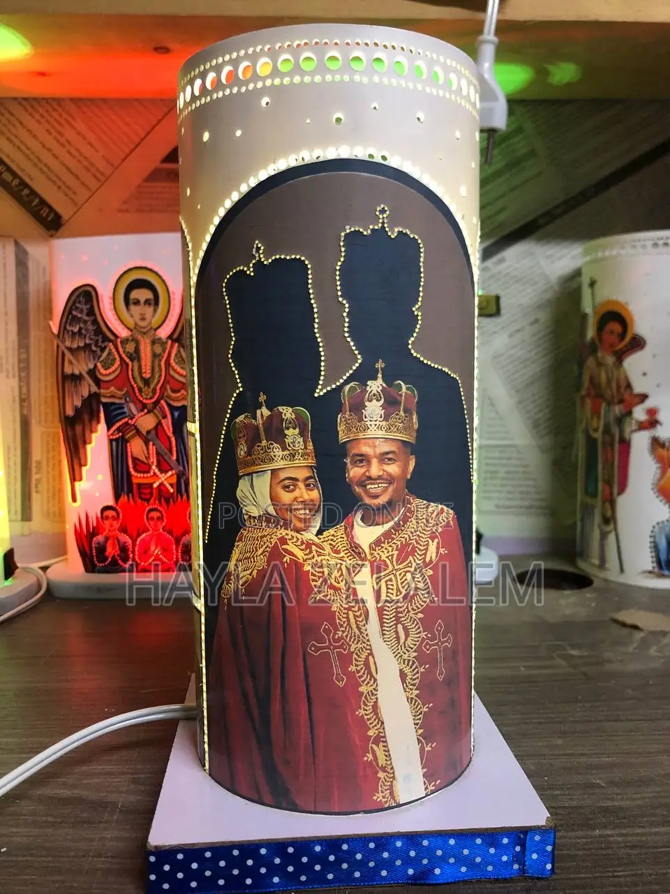 Plastic Fabre Not Glassy for Anything Call Me