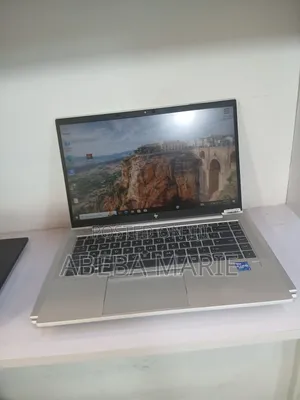 New Laptop HP EliteBook 840 G8 16GB Intel Core I7 SSD 512GB
