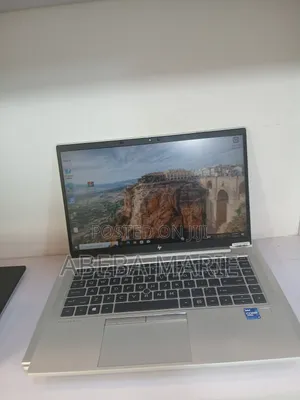 New Laptop HP EliteBook 840 G8 16GB Intel Core I7 SSD 512GB