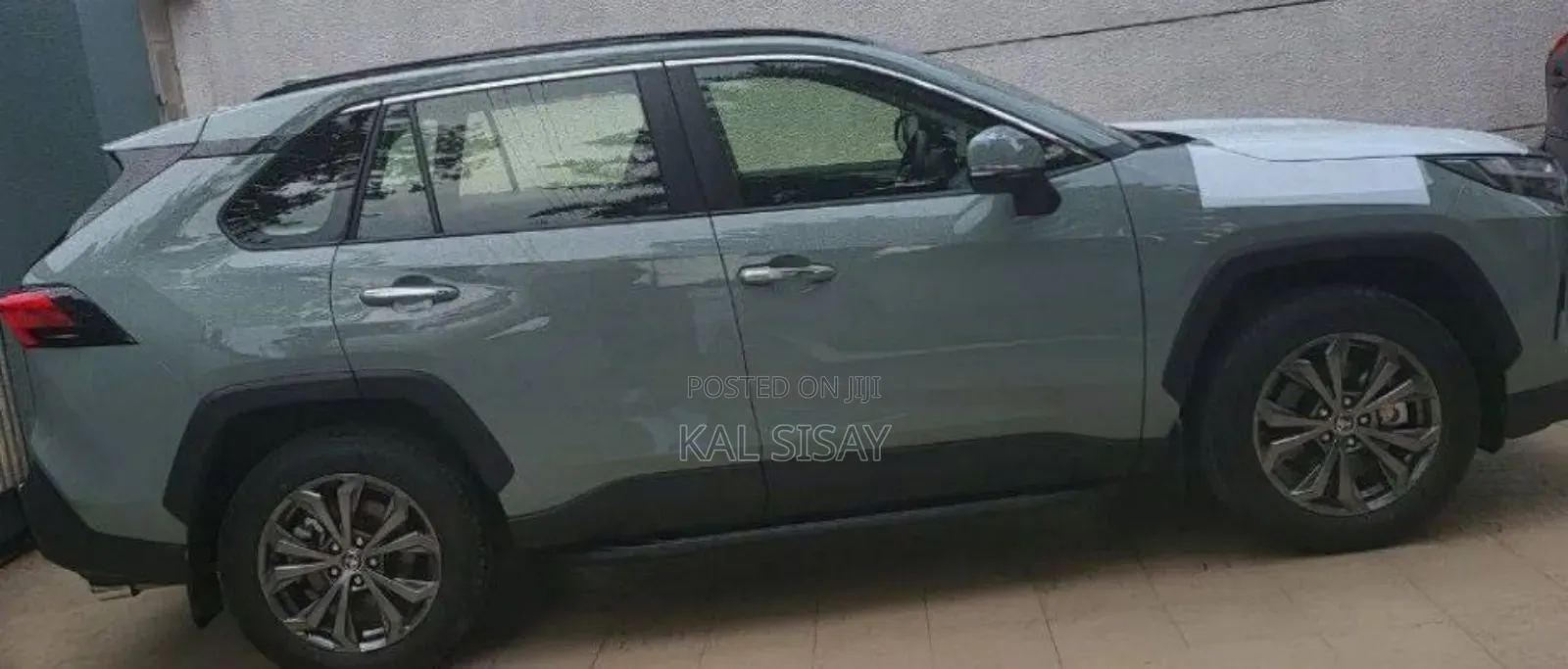 Toyota RAV4 2024 Green